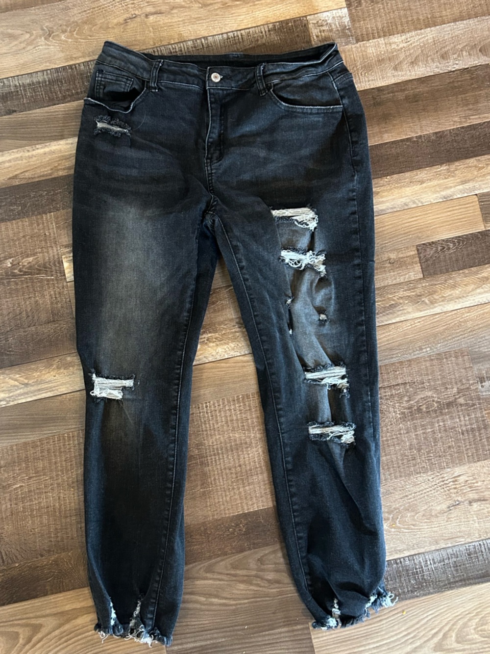 Black Distressed Skinny Jeans